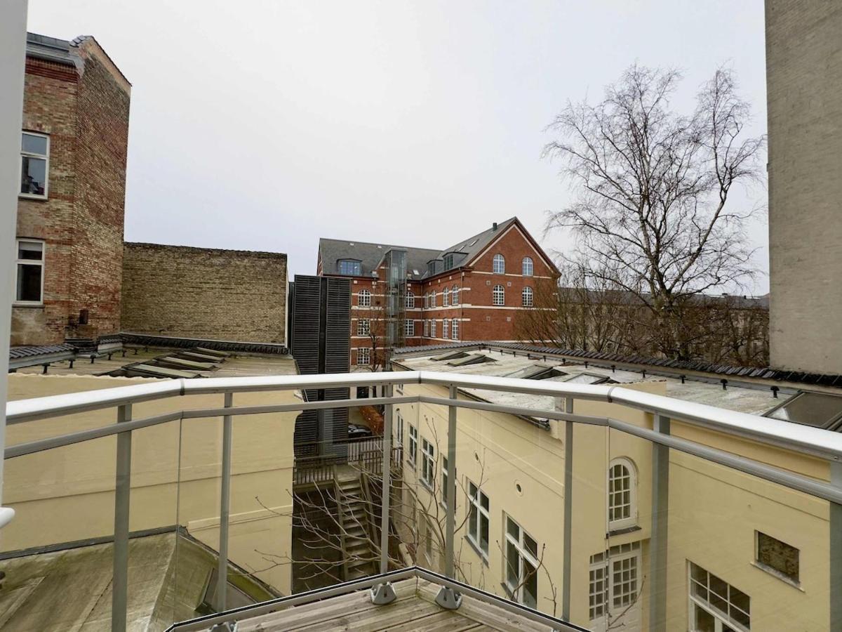Newly Renovated 2br With Large Balcony København