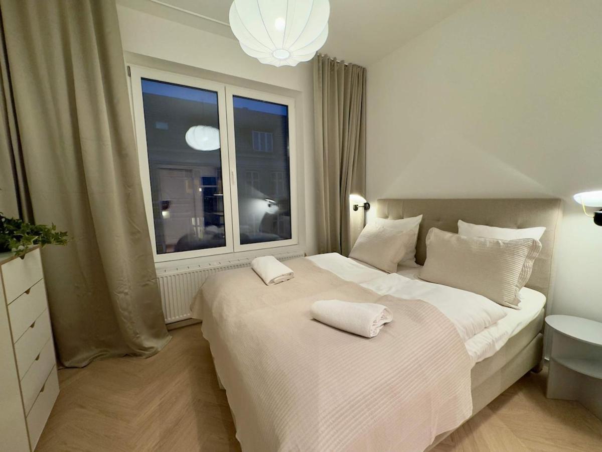 Apartment Newly Renovated 2br With Large Balcony Copenhagen