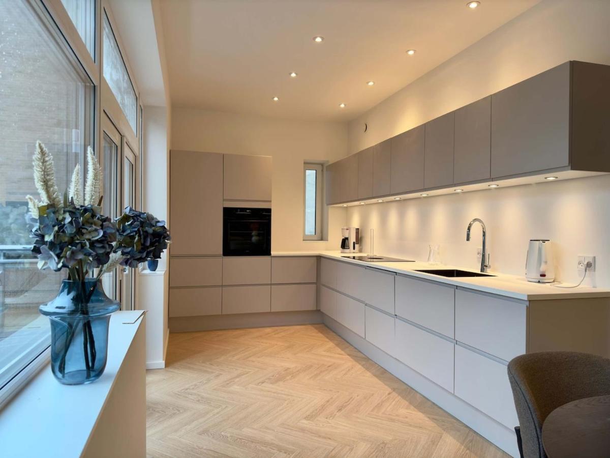 Apartment Newly Renovated 2br With Large Balcony Copenhagen
